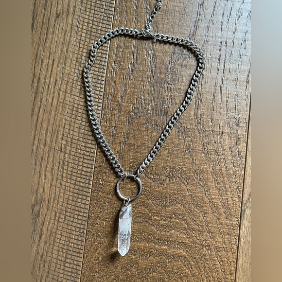 Adjustable O Ring Choker with Clear Quartz - Picture 3 of 4